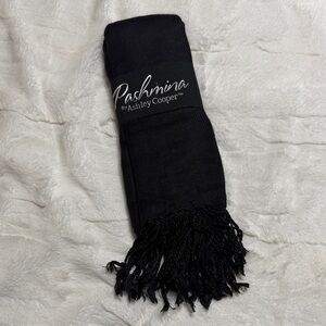Ashley Cooper Classic Black Pashmina
